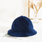 Μπλε ναυτικό θερμό λογότυπο συνήθειας καπέλων κάδων χειμερινής παχύ αλιείας