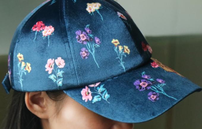 Πιό πρόσφατα καπέλα Streetwear γυναικείου βελούδου καπέλων του μπέιζμπολ σχεδίου λουξ τυπωμένα