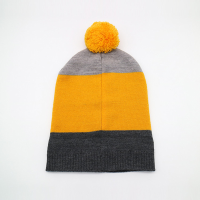 Ελαφριά 58CM πλέκουν τα καπέλα Beanie για τη χειμερινή εποχή μαύρο γκρίζο σε κίτρινο