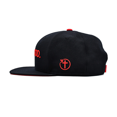 Καπέλο Snapback σε ρυθμιζόμενα μεγέθη με 3D κεντήματα λογότυπο και εσωτερική ταινία εκτύπωσης υφαντική ετικέτα
