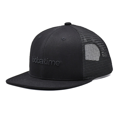 Αναπνευστικό βαμβάκι 6 πίνακα Unisex Trucker Cap με κεντημένο λογότυπο και υφασμένη ετικέτα