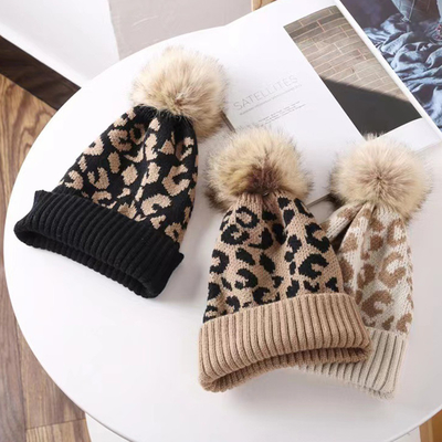 Υψηλής ποιότητας Pom Pom Winter Leopard Print Beanie Wholesale μαλακά ζεστά πλεκτά καπέλα με μαντήλια