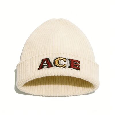 Προσαρμόσιμα καπέλα από μαλλί που παρέχουν φυσική μόνωση και κλασική εμφάνιση ιδανικά για συλλογές χειμερινών ενδυμάτων